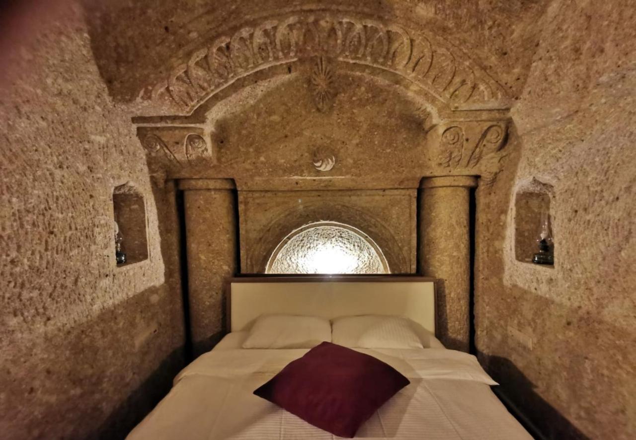 昆纳克卡帕多奇亚洞穴酒店 - 特殊类别 于尔居普 外观 照片